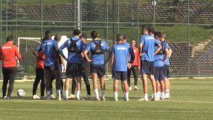 Çaykur Rizespor yeni transferlerle Süper Lig'de mücadeleci olmaya hazırlanıyor