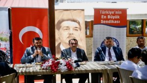 Eğitim Bir-Sen Eskişehir Şubesi üyeleri bayramlaşma programında buluştu