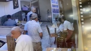 Elazığ'da lokantada soluk borusuna yemek kaçan müşteri Heimlich manevrasıyla kurtarıldı