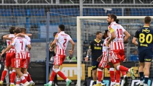 Fenerbahçe, Sırbistan ekibi Kızılyıldız'a 3-1 mağlup oldu