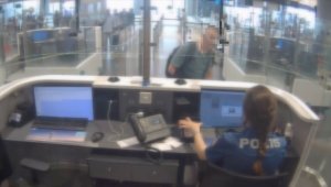 FETÖ firarisi ABD pasaportuyla İstanbul Havalimanı'nda yakalandı