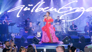 Gülben Ergen Kıbrıs'ta neşe saçtı