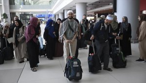 Hacıların yurda dönüşleri başladı 