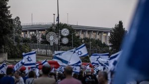 İsrail Meclisi tartışmalı yargı düzenlemesine ilişkin tasarının birinci oylamasını tamamladı