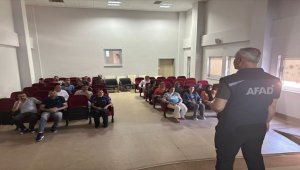 Kırşehir'de kamu kurumlarında afet farkındalık eğitimi verildi