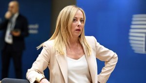 Meloni, göç konusunda anlaşma çıkmayan AB Zirvesi'nden hayal kırıklığıyla ayrılmıyor