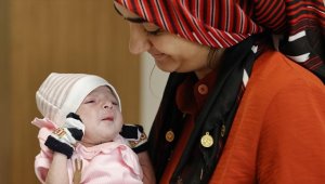 Minik kalbindeki nadir görülen hastalığa İstanbul'da şifa buldu