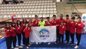 Spor A.Ş. Türkiye Kick Boks Şampiyonası’ndan 14 madalyayla döndü 