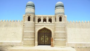 Tarihin yeniden canlandırıldığı Bozdağ Film Platoları, farklı ülkelerden ziyaretçilerin ilgisini çekiyor