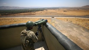 Türkiye'ye girmeye çalışan PKK'lı terörist, Suriye sınırında yakalandı