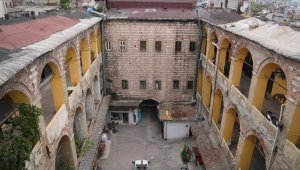 259 yıllık Büyük Yeni Han gümüş sanatkarlarına ev sahipliği yapıyor