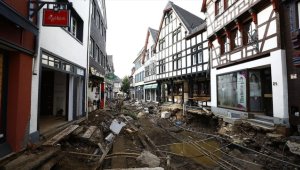 Almanya'da şiddetli yağış ve fırtına etkili oluyor