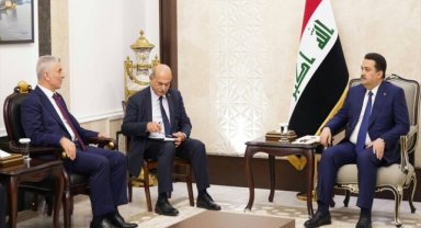 Bakan Bolat, Irak Başbakanı es-Sudani ile görüştü