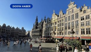 Brüksel'in "altın renkli açık hava müzesi": Grand Place meydanı