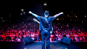 Emircan İğrek'in İzmir konserinde duygusal anlar