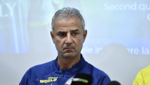 Fenerbahçe Teknik Direktörü İsmail Kartal: Yarınki maçı iyi bir futbol ve mücadeleyle kazanmak istiyoruz'