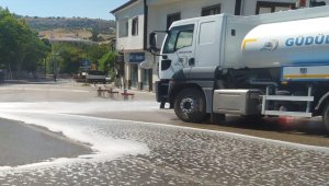 Güdül'de başlatılan temizlik seferberliği sürüyor