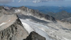 İspanya'nın en büyük buzulu Aneto yüksek sıcaklık nedeniyle gelecek 10 yılda yok olabilir