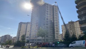 Kayseri'deki yangında 1 kişi öldü, 3 kişi dumandan etkilendi