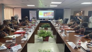 Konya Büyükşehir Belediyesi TİKA iş birliğiyle Bangladeş'te itfaiyecilere eğitim verdi