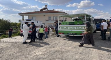 Nevşehir'de bir kişi eşini tüfekle öldürüp intihar etti