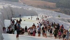 Pamukkale, seyahat yasaklarının kalktığı Çin'den ziyaretçi bekliyor