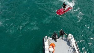 Trabzon'daki arama kurtarma görevleri için "kurbağa adamlar" hazır kıta bekliyor