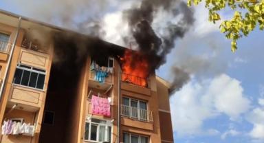 Kayseri'de 5 katlı binada yangın