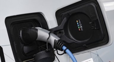 AB'den Çin elektrikli otomobillerine soruşturma 