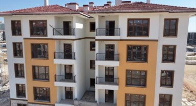 Adıyaman'da 650 deprem konutunun 1-1,5 ay içinde teslim edilmesi hedefleniyor