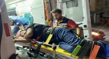 Aksaray'da bıçaklı kavgada 4 kişi yaralandı