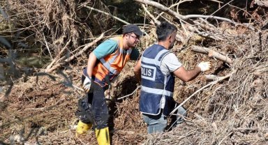 Aksaray'daki selde kaybolan bebek için arama kurtarma çalışmaları sürüyor