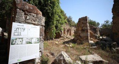 Alanya'daki Syedra Antik Kenti'nin orijinal gezi güzergahı ortaya çıkarılıyor