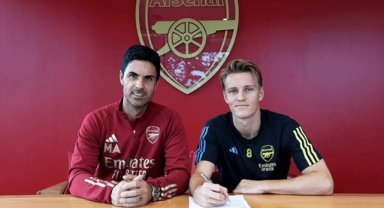 Arsenal, Martin Odegaard'ın sözleşmesini uzattı 