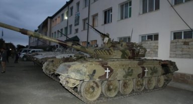 Azerbaycan'ın Karabağ bölgesinde işgal rejimi kuran sözde Ermeni yönetimi kendini feshetti