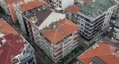 Bahçelievler'de patlama yaşanan binadan karot örneği alındı