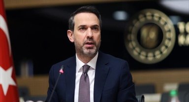 Bakan Bayraktar, petrol konferansı kapsamında Abu Dabi'ye gidecek