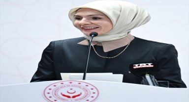 Bakan Göktaş, devlet korumasındaki gençlerin kamu kurumlarına yerleştirilmesi töreninde konuştu: