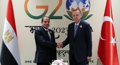 Cumhurbaşkanı Erdoğan, Mısır Cumhurbaşkanı Sisi ile görüştü