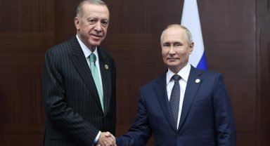 Cumhurbaşkanı Erdoğan, yarın Rusya Devlet Başkanı Putin ile Soçi'de görüşecek