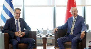 Cumhurbaşkanı Erdoğan, Yunanistan Başbakanı Miçotakis'i kabul etti