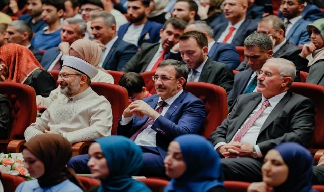 Cumhurbaşkanı Yardımcısı Yılmaz, Mevlid-i Nebi Haftası açılış programında konuştu:
