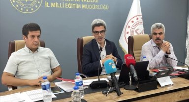 Depremden etkilenen Malatya'da okullar yeni eğitim-öğretim sezonuna hazırlanıyor