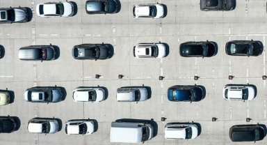 Depremin yaralarını sarmak için getirilen ek MTV ödemelerine yüksek katılım