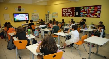 Doğa Koleji öğrencileri Harry Waters ile buluştu