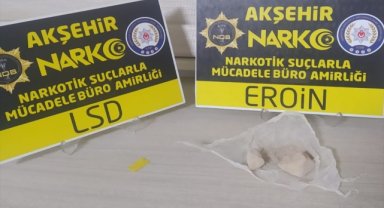 Dur ihtarına uymayan araçta uyuşturucu yakalandı