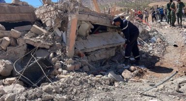 Fas'ta yaşanan depremde can kayıpları artarken acil müdahalenin ilk aşaması sürüyor