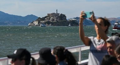 Filmlere konu olan Alcatraz Hapishanesi'nin bulunduğu ada her yıl 1,5 milyon turist ağırlıyor