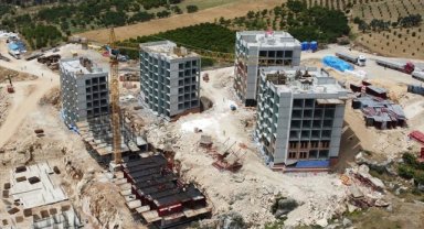 Hatay'da kalıcı konutların teslimine aralık ayında başlanacak
