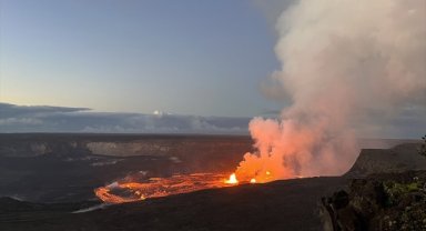 Hawaii'deki Kilauea Yanardağı 96 gün sonra tekrar faaliyete geçti